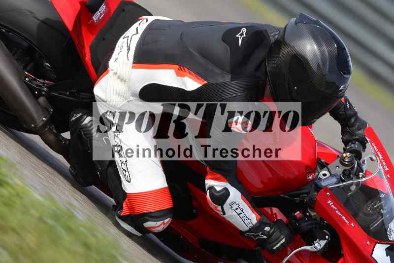 /Archiv-2023/06 10.04.2023 Moto Club Anneau du Rhin/Rouge Expert/15